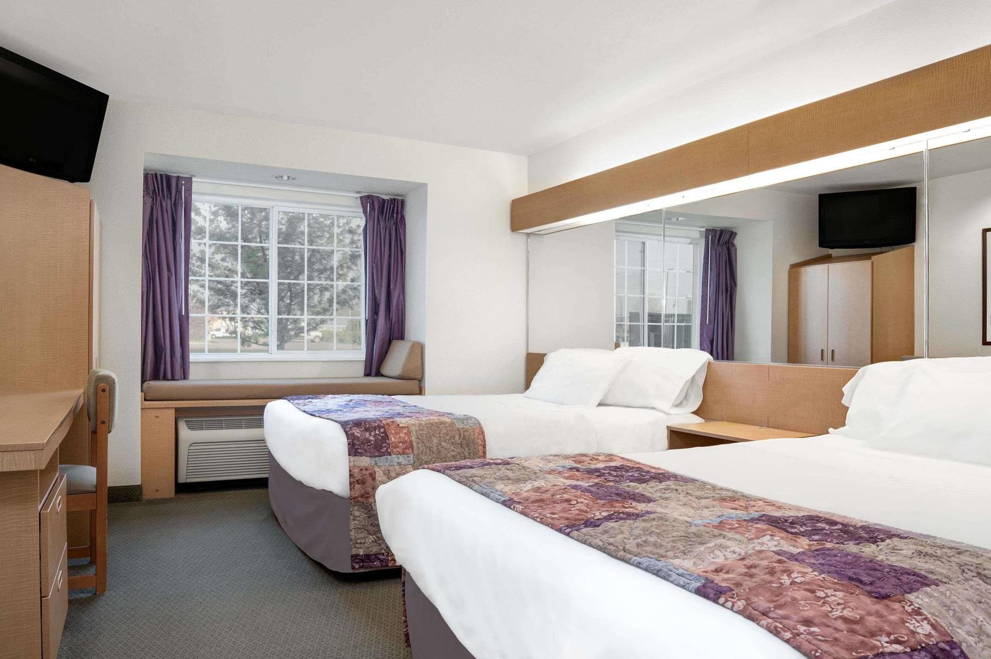 Microtel Inn & Suites By Wyndham Mankato Exterior foto